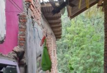 Kisah Petugas PLN Yang Tetap Bertugas Meski Rumahnya Tertimbun Longsor
