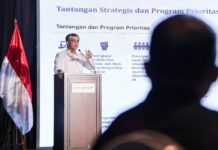 Pemanfaatan AI di Indonesia Masih Rendah, Menaker: Pekerja Harus Siap Hadapi Perkembangan Teknologi